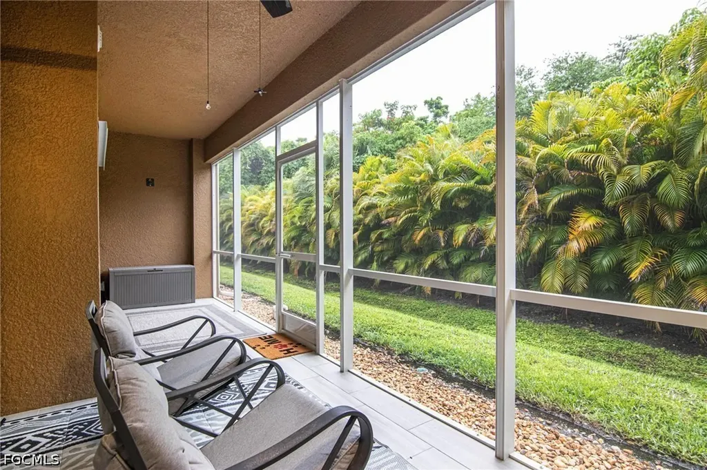 1057 Winding Pines Circle Cape Coral FL 33909