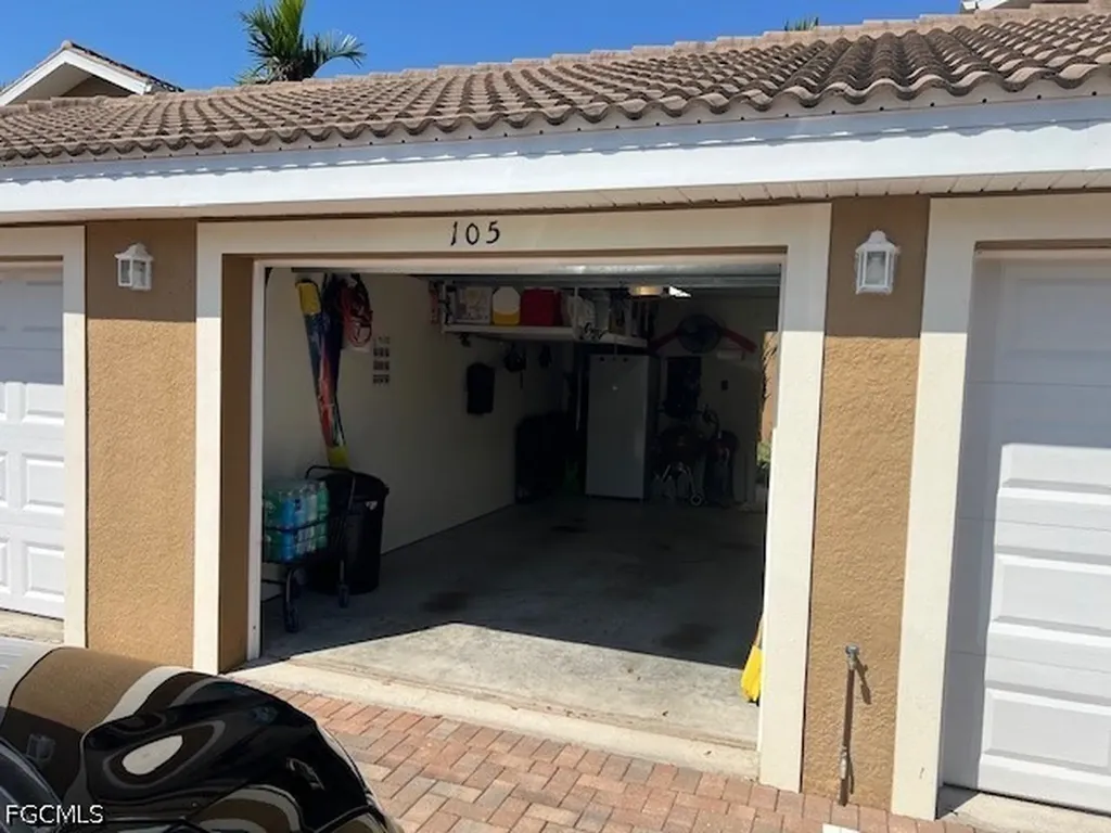 1057 Winding Pines Circle Cape Coral FL 33909