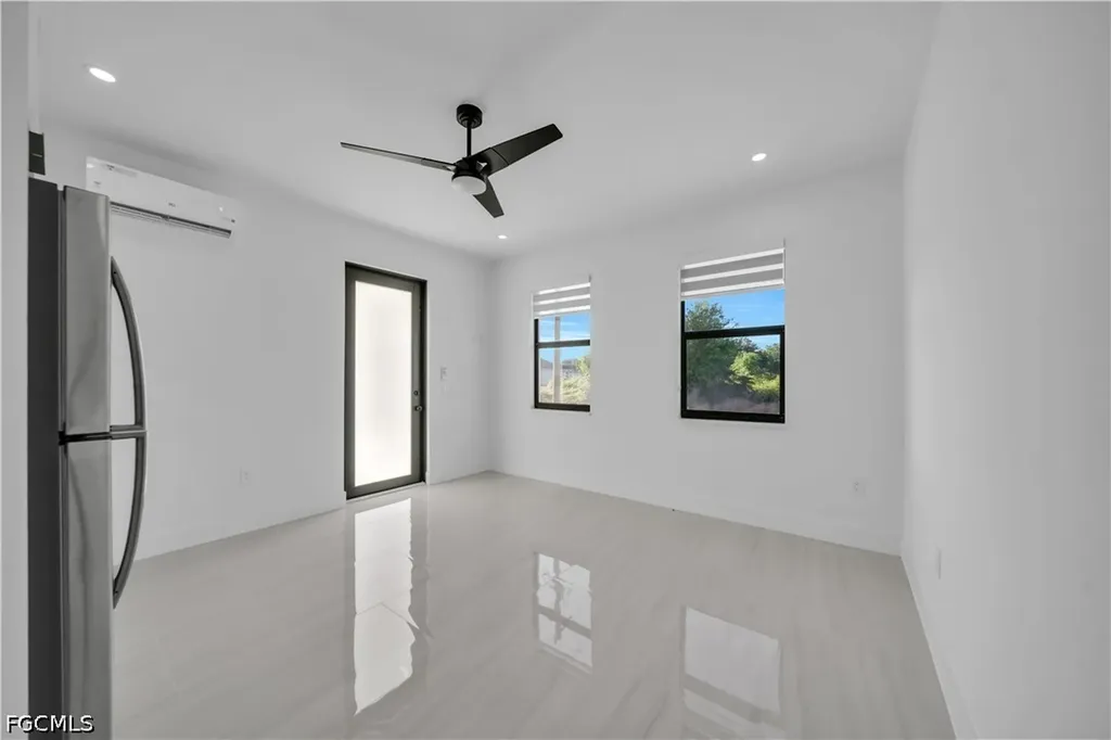 2924 5th Street SW Lehigh Acres FL 33976