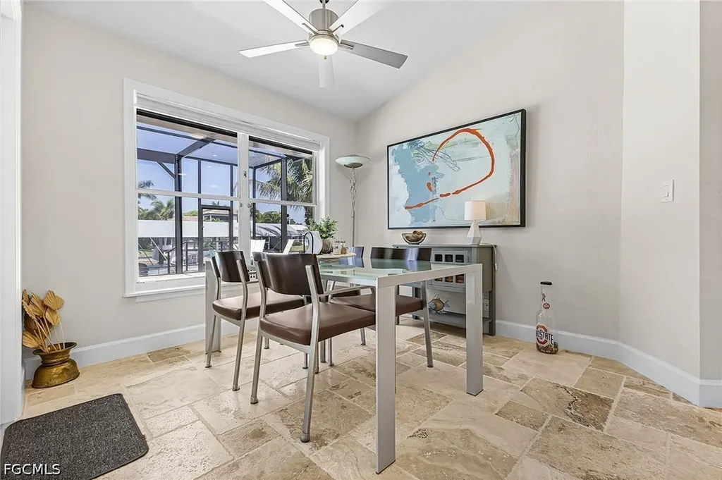 2207 SW 52nd Street Cape Coral FL 33914