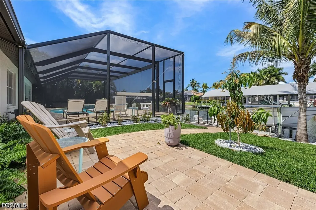 2207 SW 52nd Street Cape Coral FL 33914