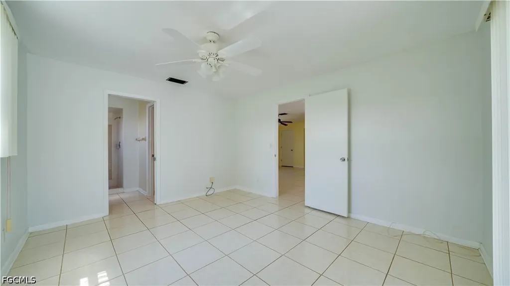 19 NE 20th Place Cape Coral FL 33909