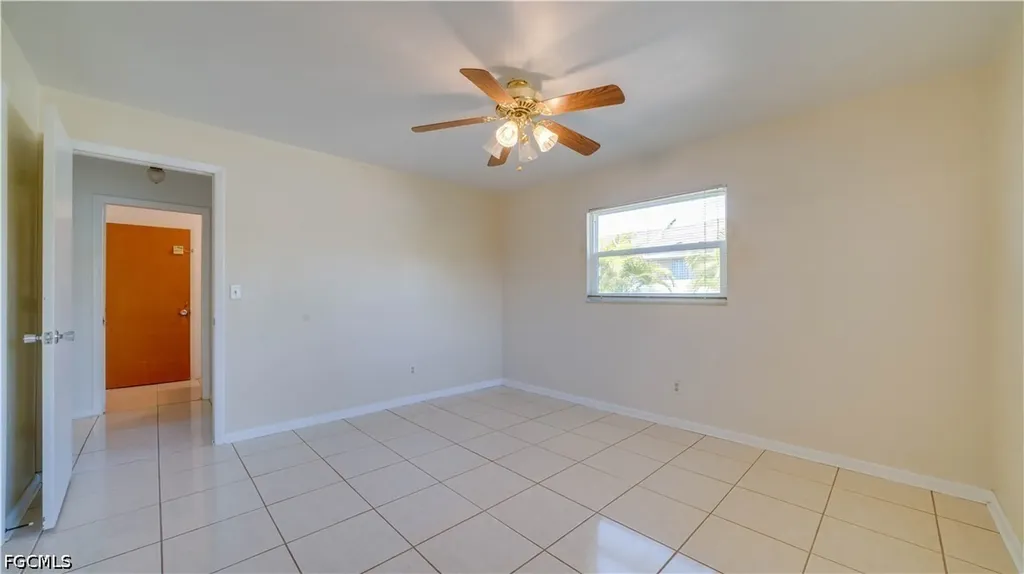 19 NE 20th Place Cape Coral FL 33909