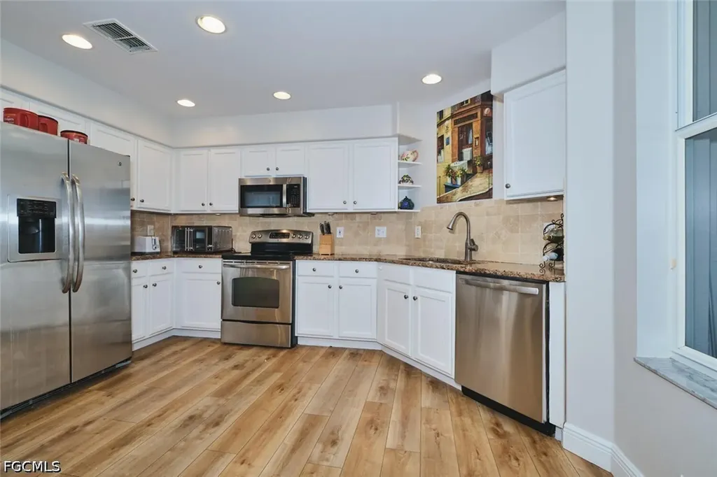 16400 Millstone Circle Fort Myers FL 33908