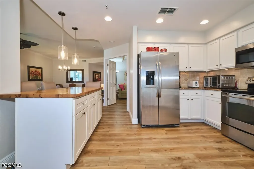 16400 Millstone Circle Fort Myers FL 33908