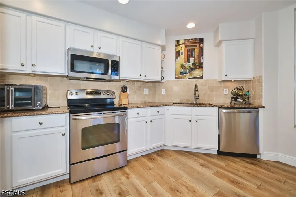 16400 Millstone Circle Fort Myers FL 33908