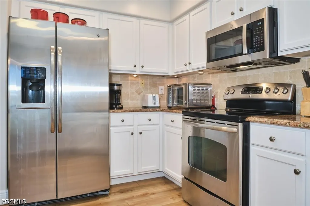 16400 Millstone Circle Fort Myers FL 33908