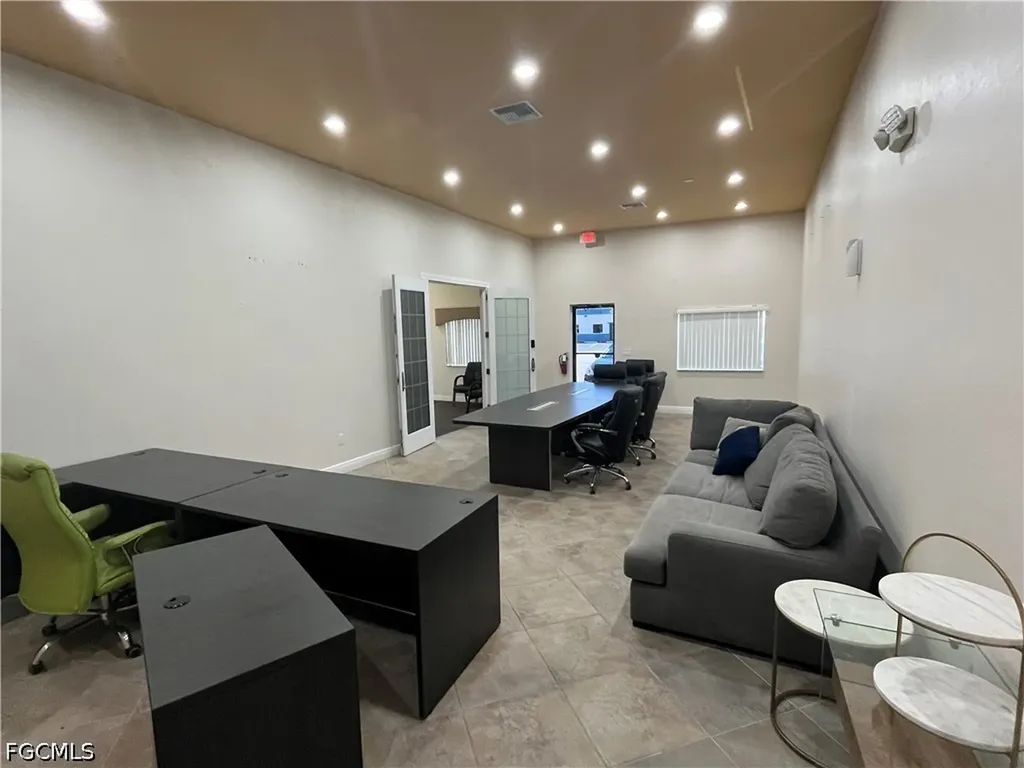 954 Country Club Boulevard Cape Coral FL 33990