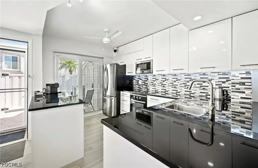 18034 San Carlos Boulevard Fort Myers Beach FL 33931