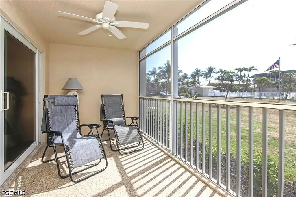 1246 Fulgur Street Sanibel FL 33957