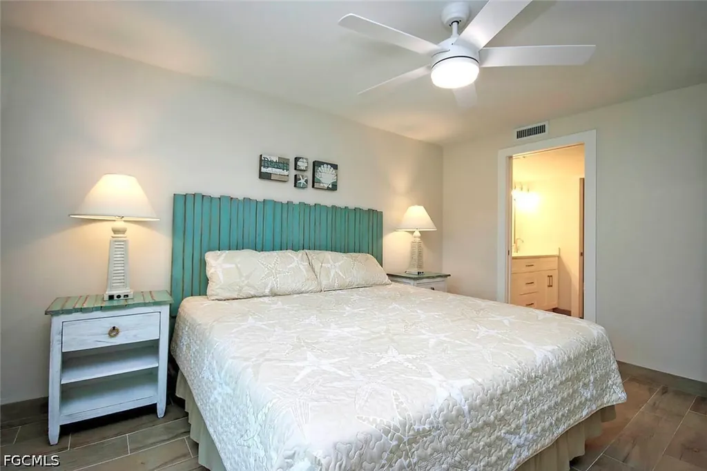 1246 Fulgur Street Sanibel FL 33957