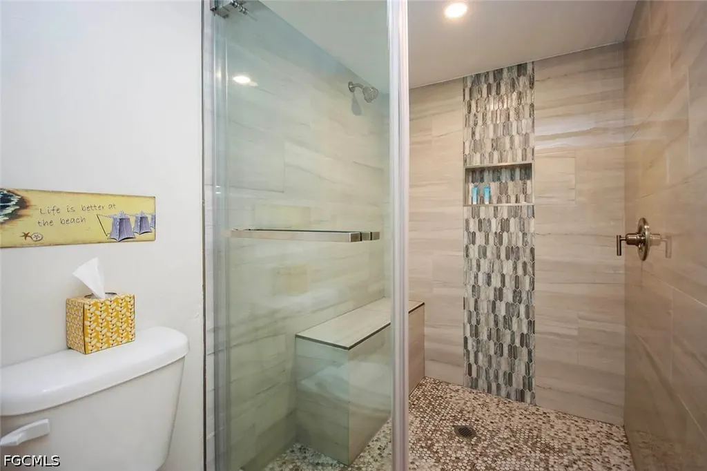 1246 Fulgur Street Sanibel FL 33957