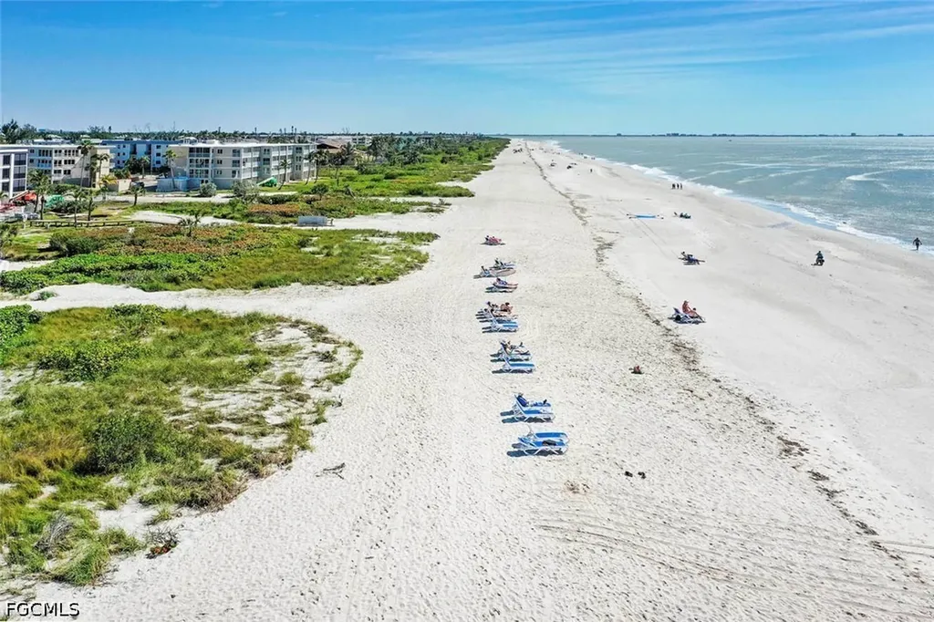 1246 Fulgur Street Sanibel FL 33957