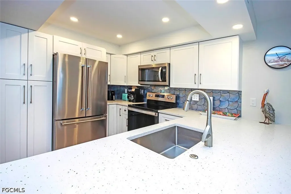 1246 Fulgur Street Sanibel FL 33957