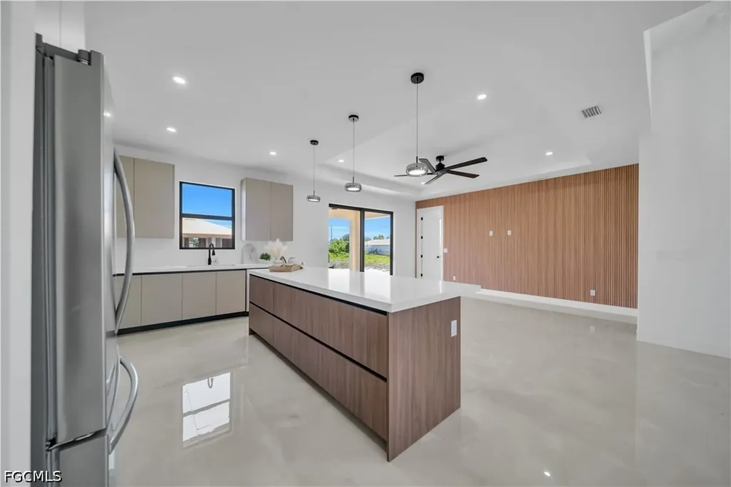 2707 29th Street SW Lehigh Acres FL 33976