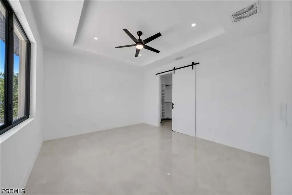 2707 29th Street SW Lehigh Acres FL 33976