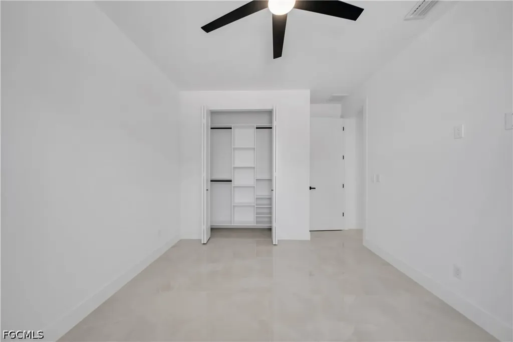 2707 29th Street SW Lehigh Acres FL 33976