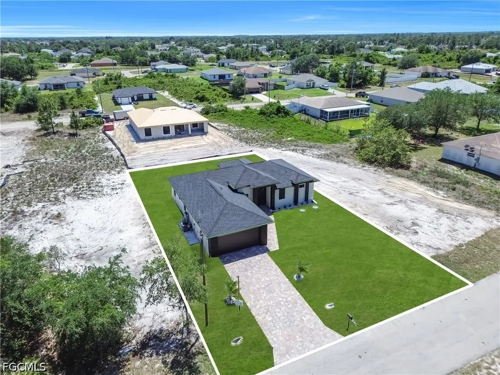 2707 29th Street SW Lehigh Acres FL 33976