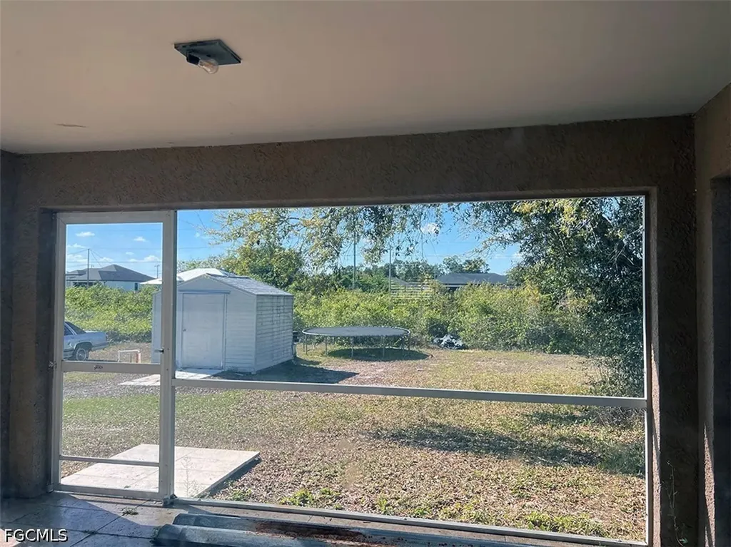 2707 25th Street SW Lehigh Acres FL 33976