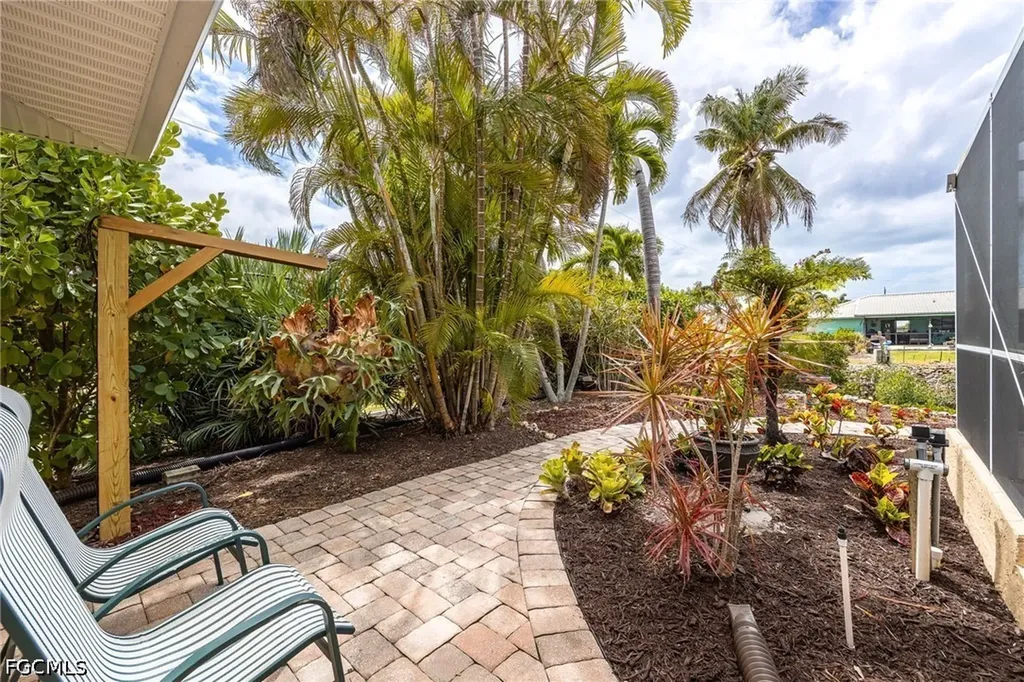 11361 Argentine Court Bokeelia FL 33922