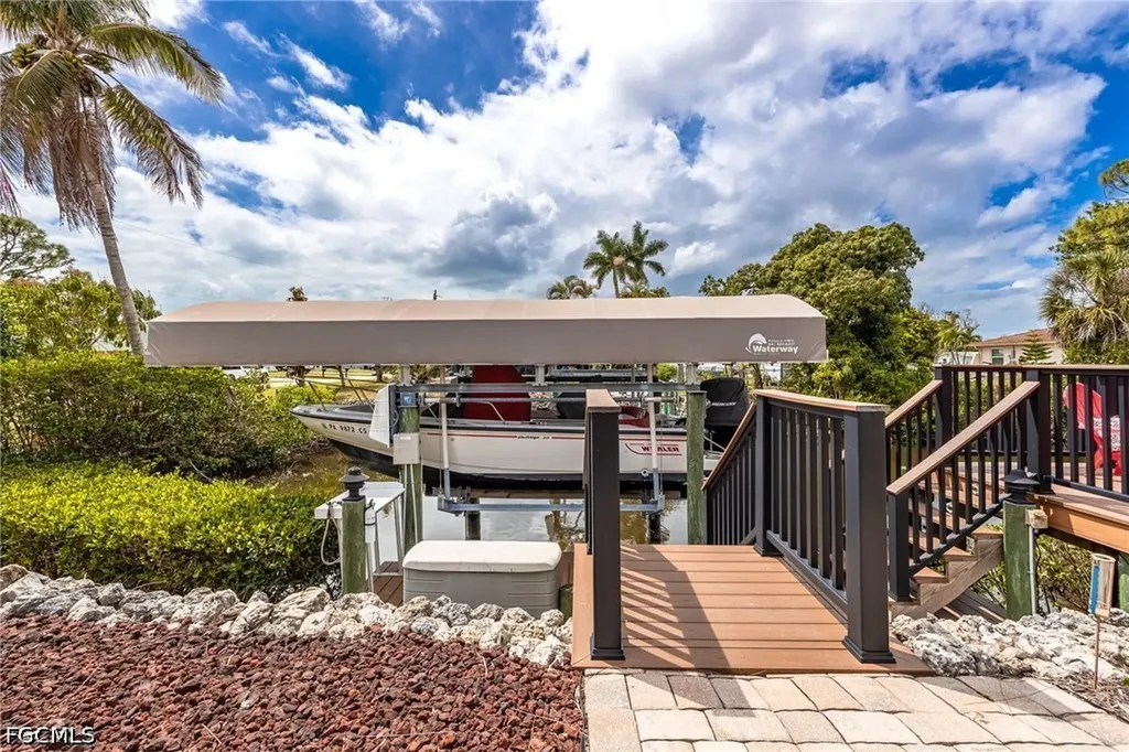 11361 Argentine Court Bokeelia FL 33922