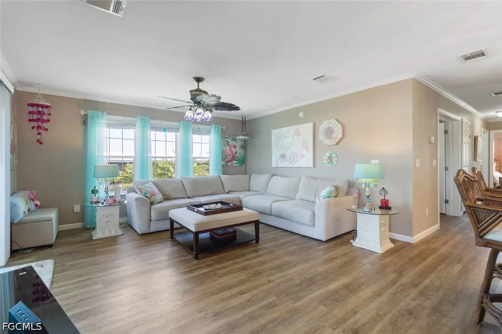 209 Sun Circle Fort Myers FL 33905