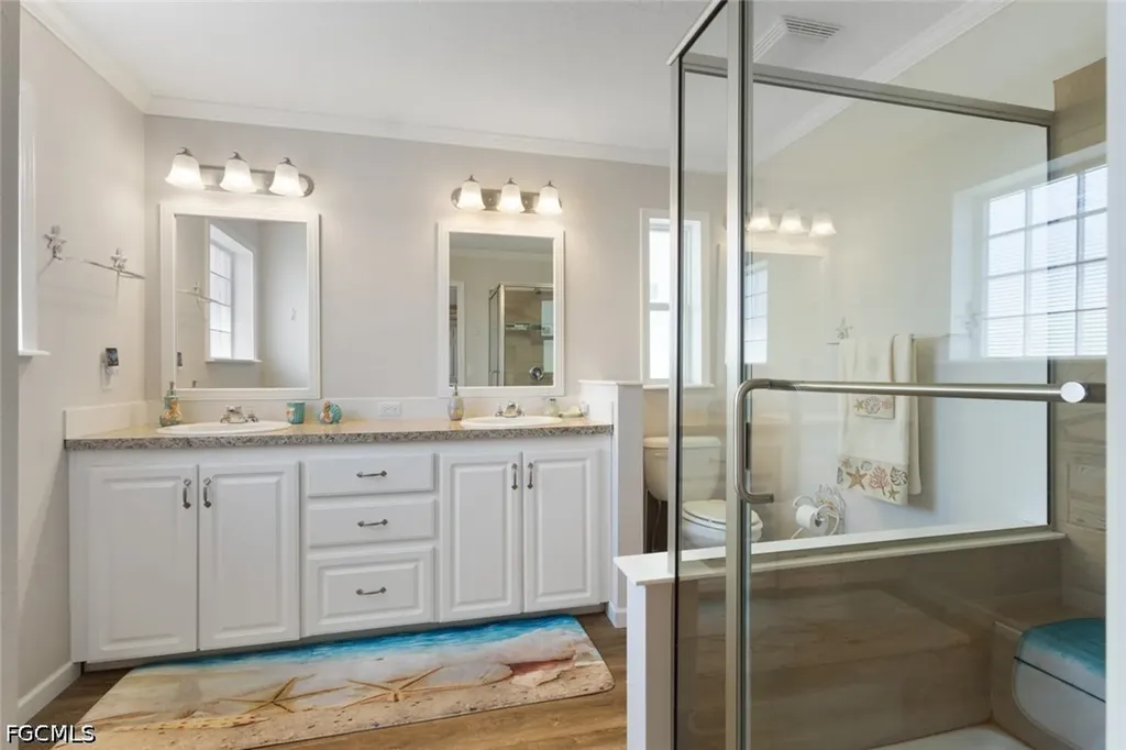 209 Sun Circle Fort Myers FL 33905