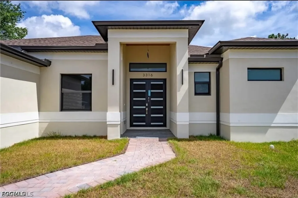 3316 4th Street SW Lehigh Acres FL 33976