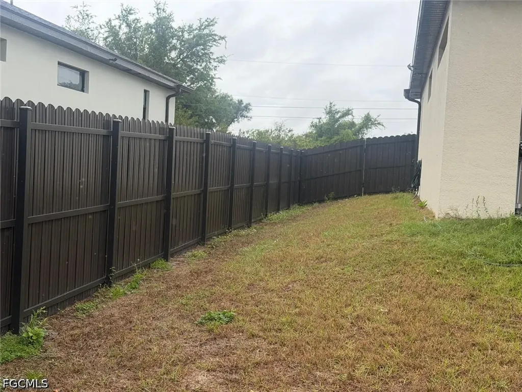 3316 4th Street SW Lehigh Acres FL 33976