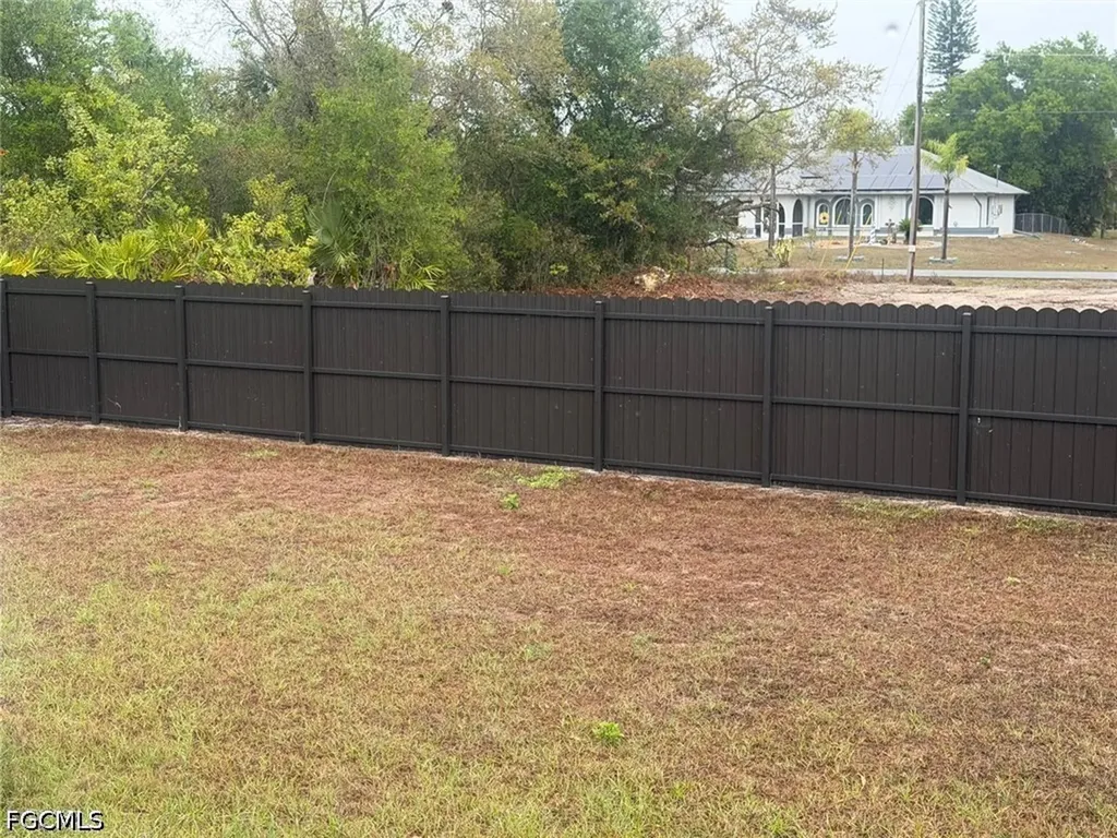 3316 4th Street SW Lehigh Acres FL 33976
