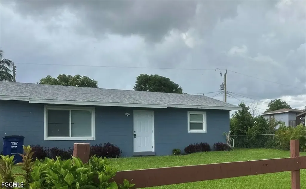 4630 New Haven Drive Fort Myers FL 33908