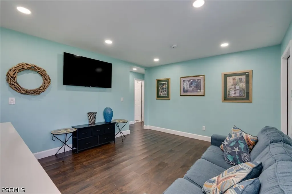 4630 New Haven Drive Fort Myers FL 33908