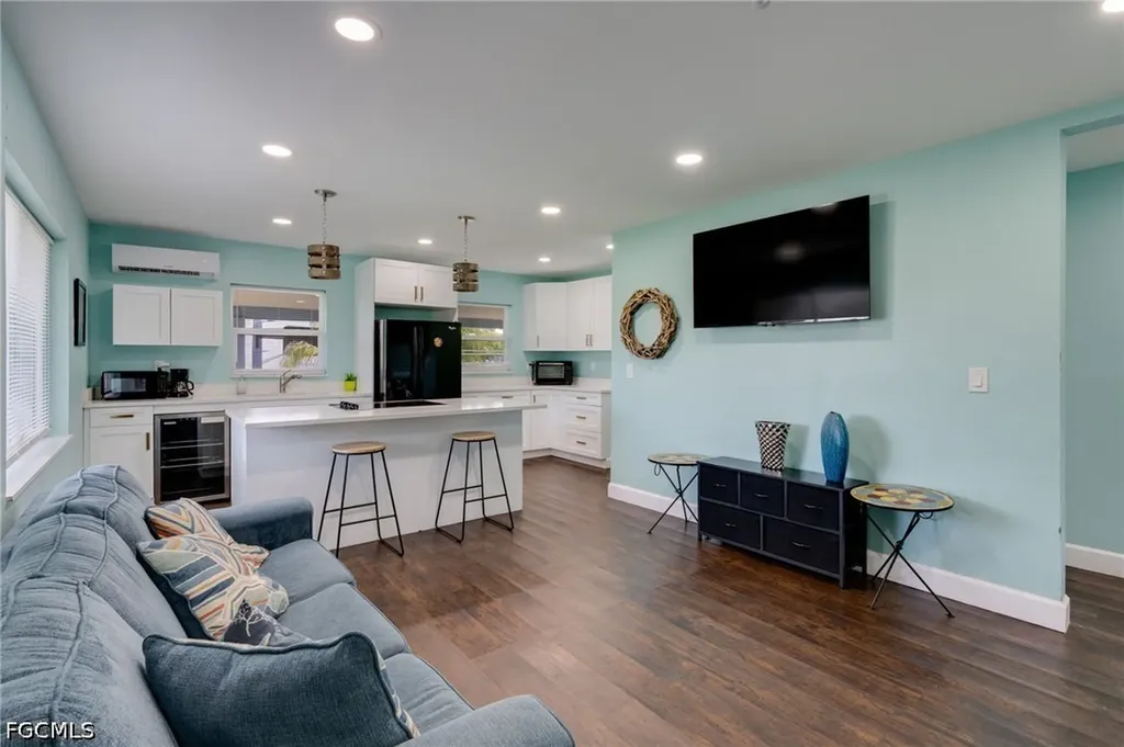 4630 New Haven Drive Fort Myers FL 33908