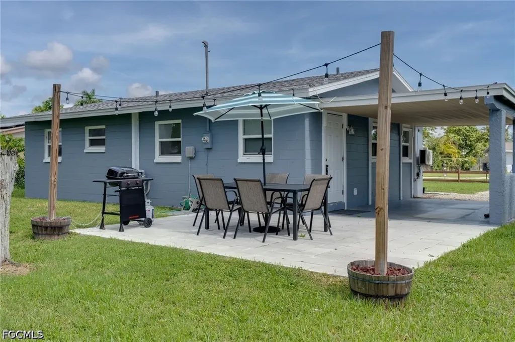 4630 New Haven Drive Fort Myers FL 33908