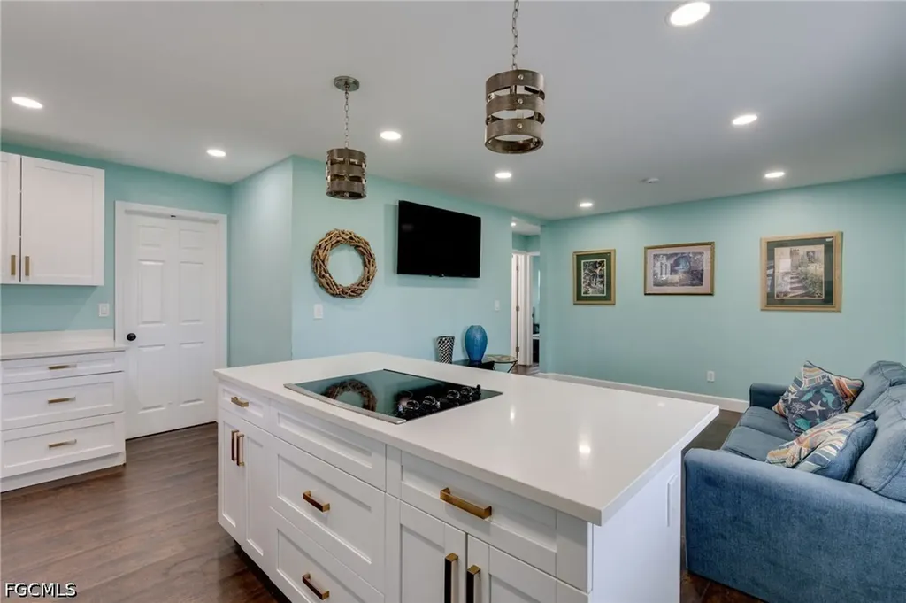 4630 New Haven Drive Fort Myers FL 33908
