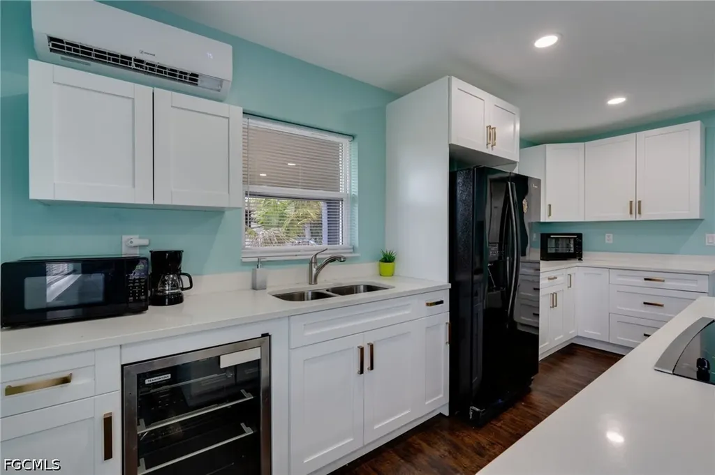 4630 New Haven Drive Fort Myers FL 33908
