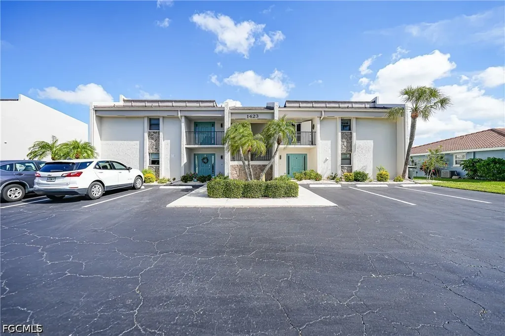 1423 Mediterranean Drive Punta Gorda FL 33950