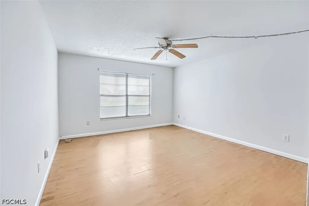 6898 Sandtrap Drive Fort Myers FL 33919