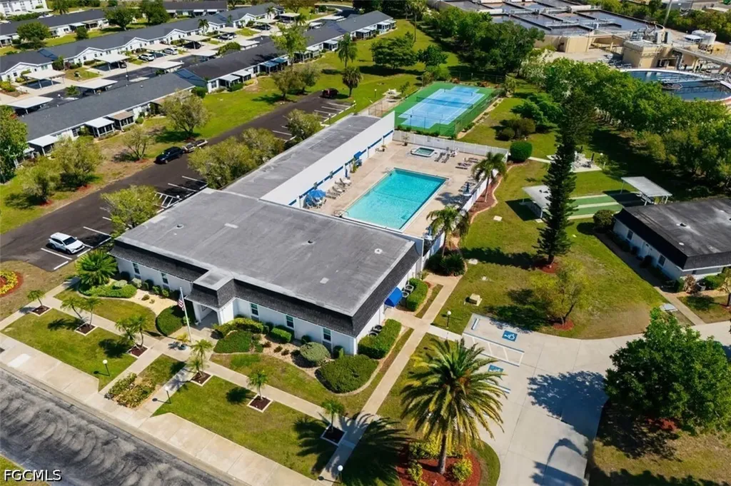 6898 Sandtrap Drive Fort Myers FL 33919