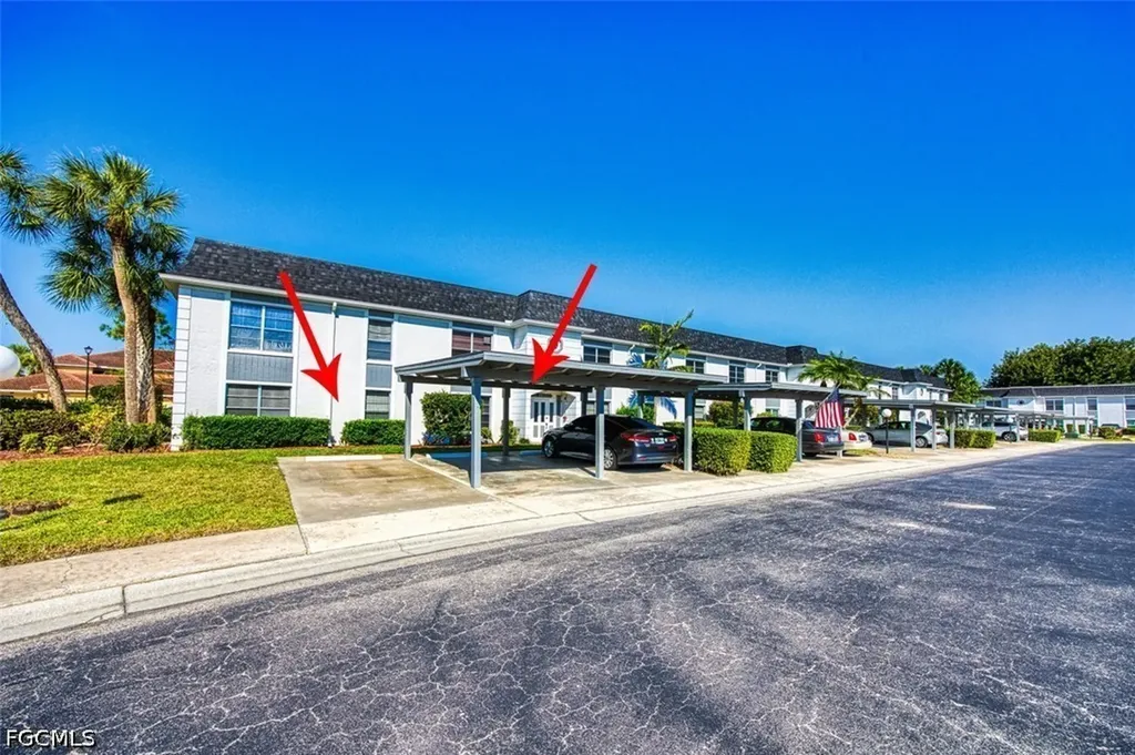 6898 Sandtrap Drive Fort Myers FL 33919