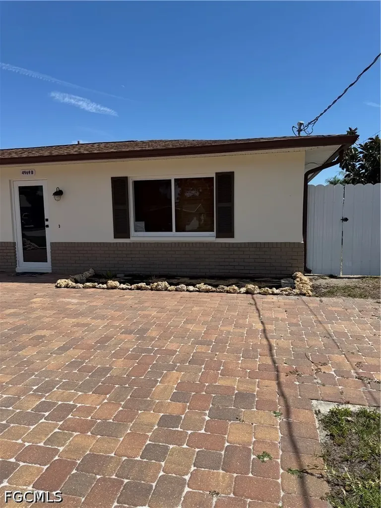 4969 Vincennes Street Cape Coral FL 33904