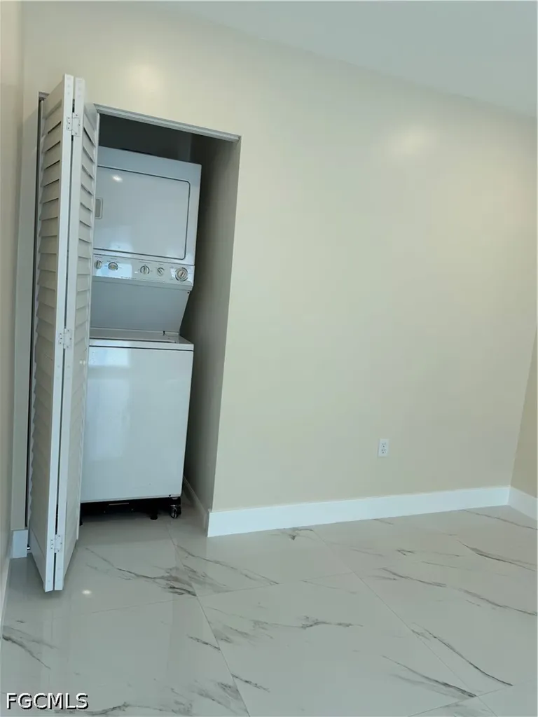 4969 Vincennes Street Cape Coral FL 33904