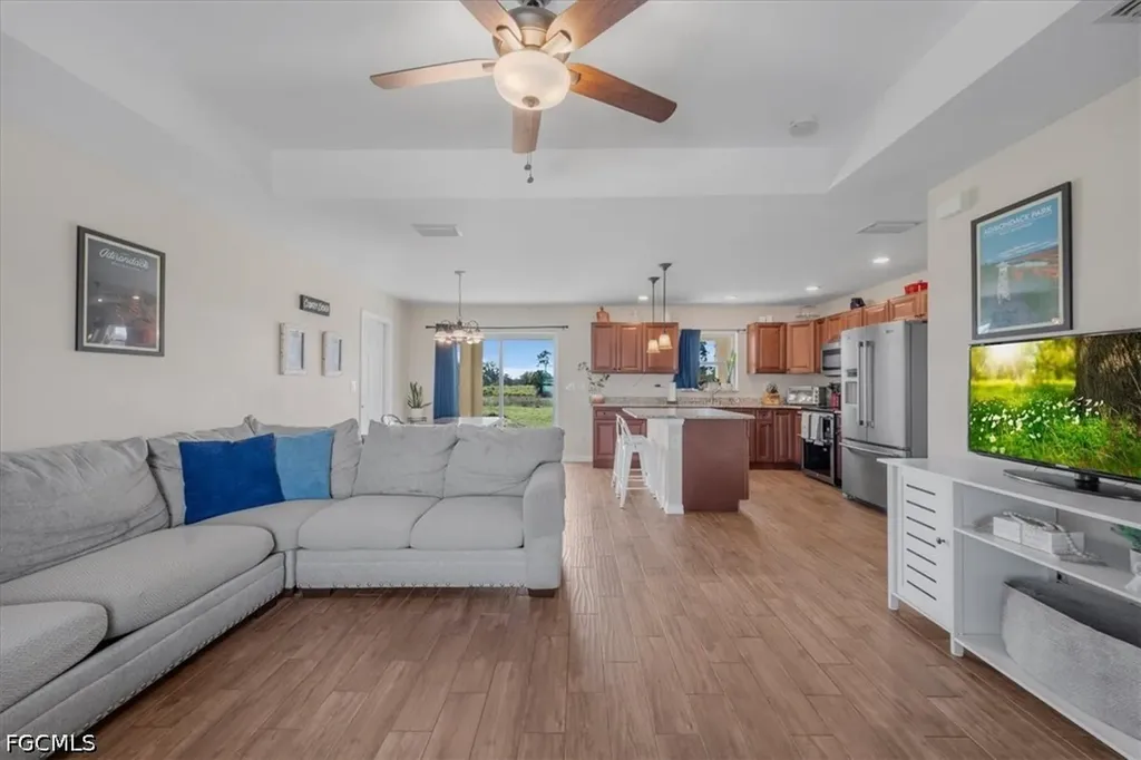 9016 Meadow Circle Labelle FL 33935