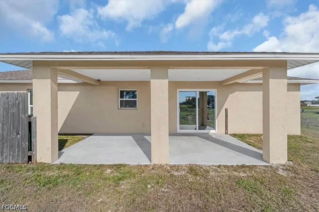 9016 Meadow Circle Labelle FL 33935