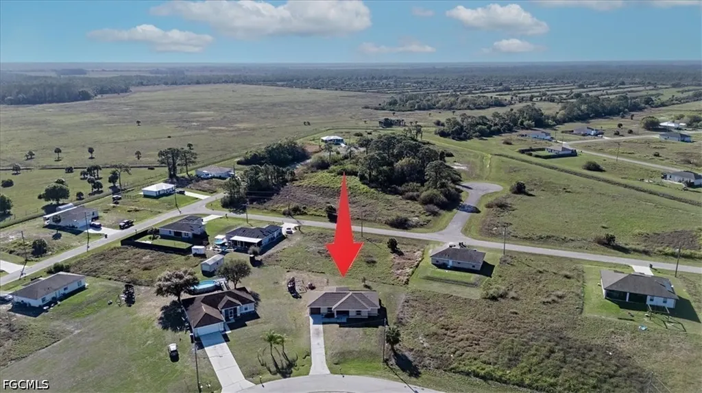 9016 Meadow Circle Labelle FL 33935