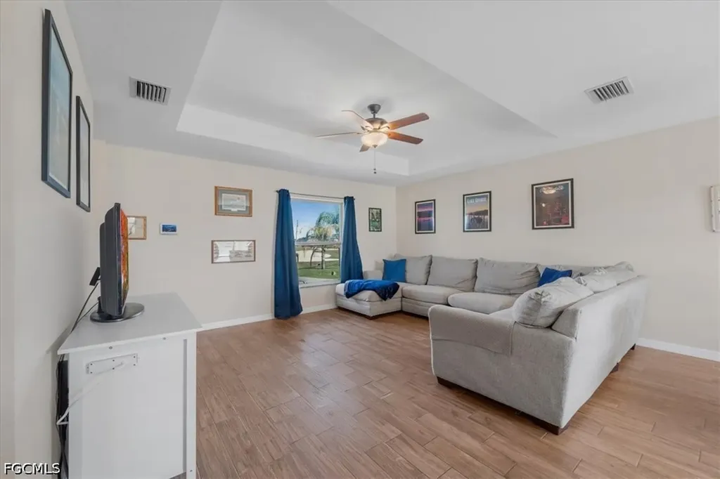 9016 Meadow Circle Labelle FL 33935