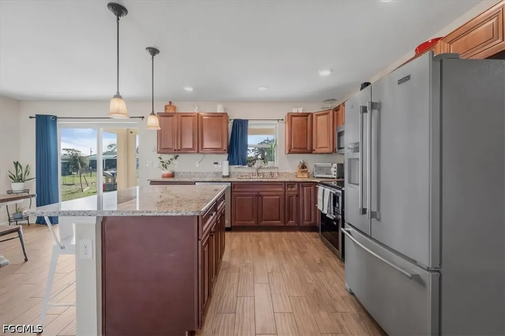 9016 Meadow Circle Labelle FL 33935