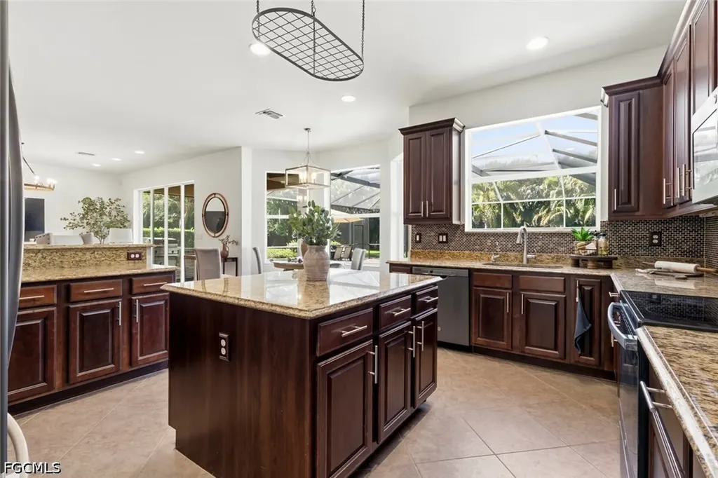 11260 Sparkleberry Drive Fort Myers FL 33913