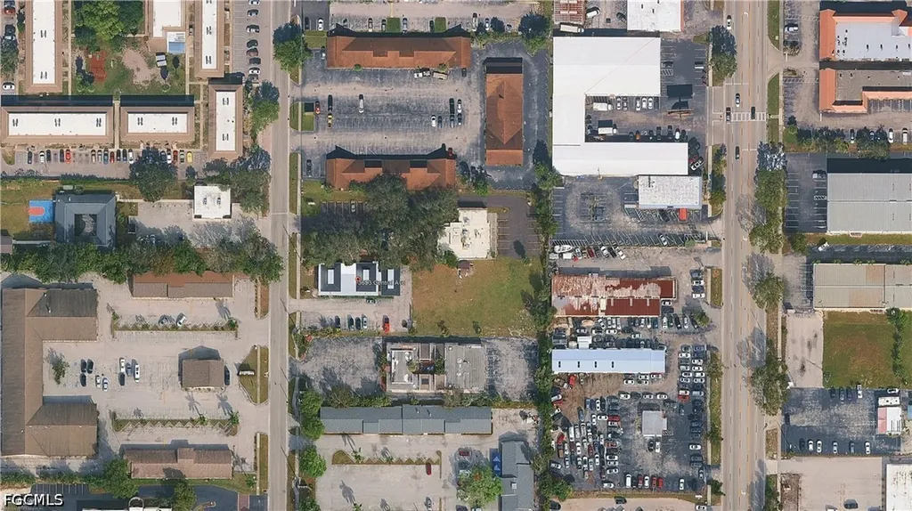 3657 Central Avenue Fort Myers FL 33901