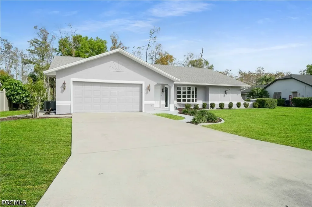 6686 Kestrel Circle Fort Myers FL 33966
